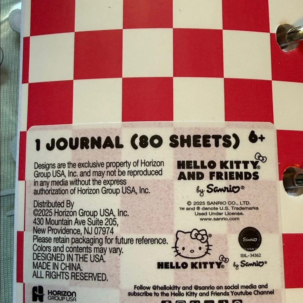 100 Hello Kitty and Friends Roomscapes Decals & 2 Mini Notebooks-Silver Binders!